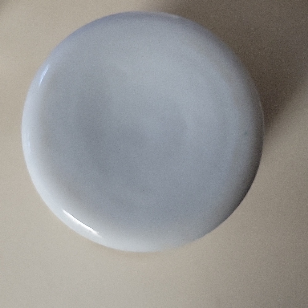 White Milk Glass, Decorative Scene - Picture 6 of 7